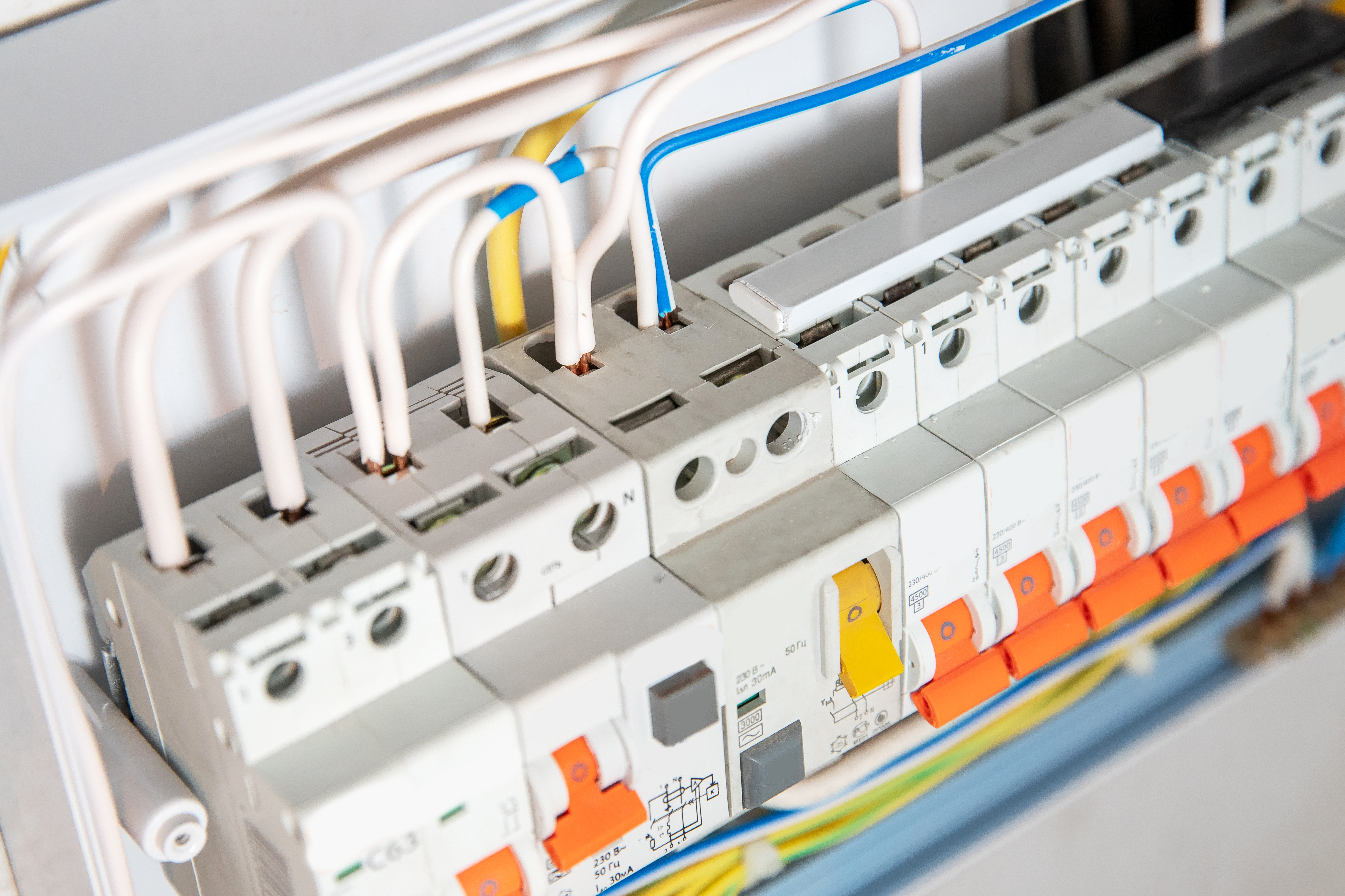 Rewiring in Leicestershire